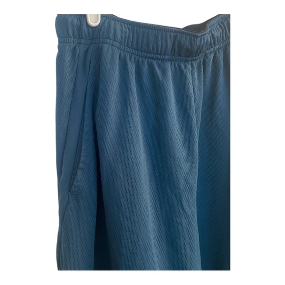 Nike Dri-Fit Green/Blue  Mesh Elastic Waist Long Athletic Shorts Sz M - Picture 2 of 9